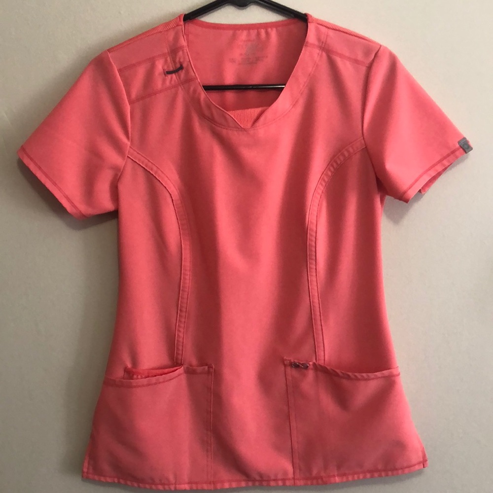 Cherokee Infinity scrub top